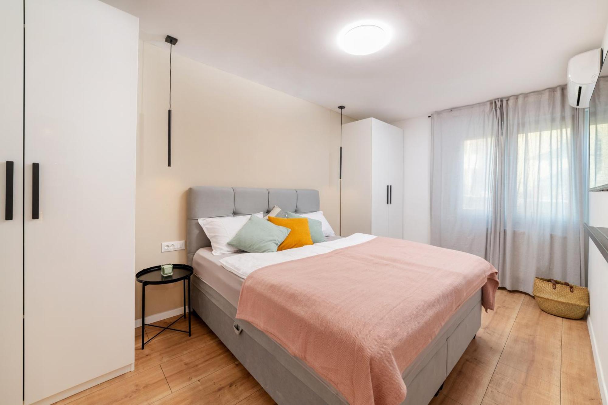 Cro.Lo Modern Retreat Lejlighed Split Eksteriør billede